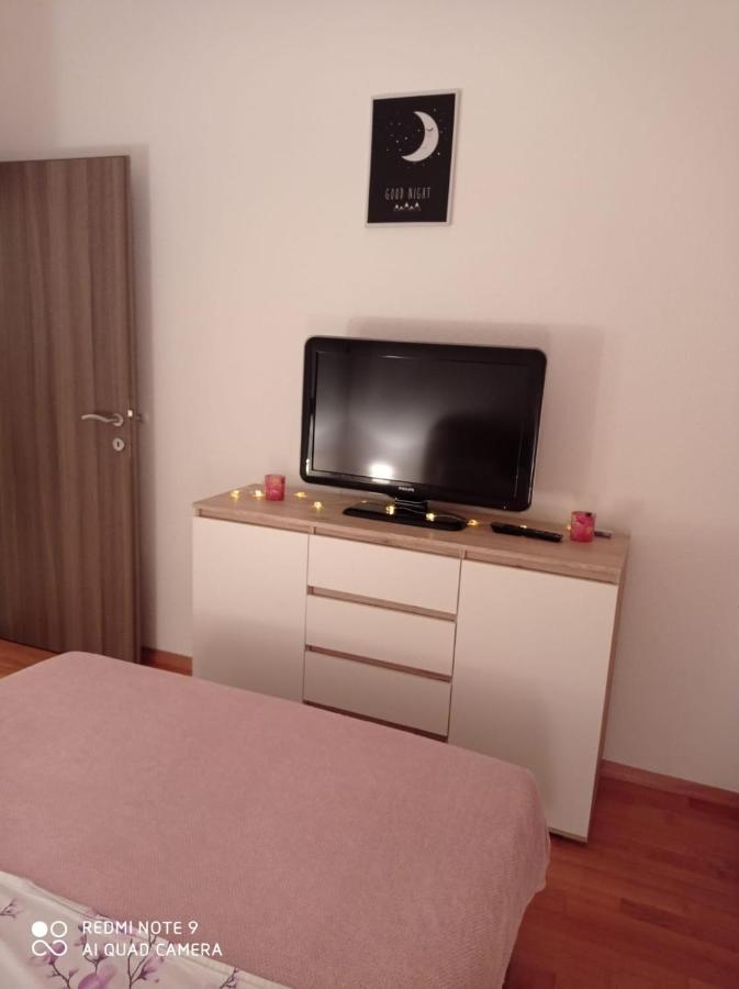 Apartman Dora Sukošan Kültér fotó