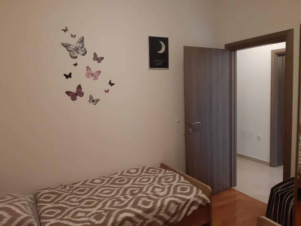 Apartman Dora Sukošan Kültér fotó