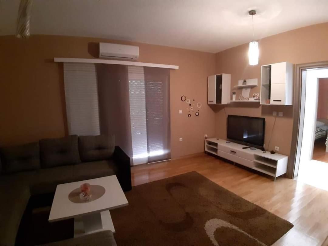 Apartman Dora Sukošan Kültér fotó