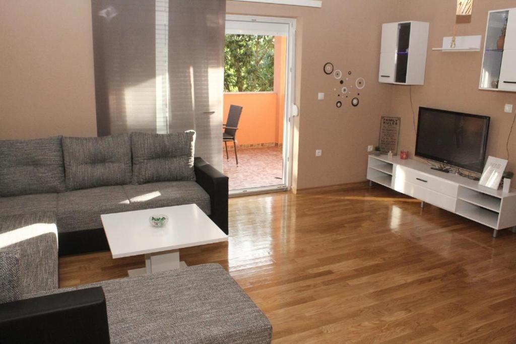 Apartman Dora Sukošan Kültér fotó